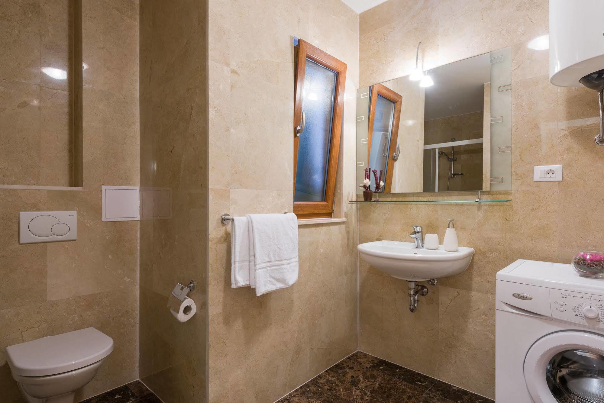 Villa Salena Slatine Buitenkant foto
