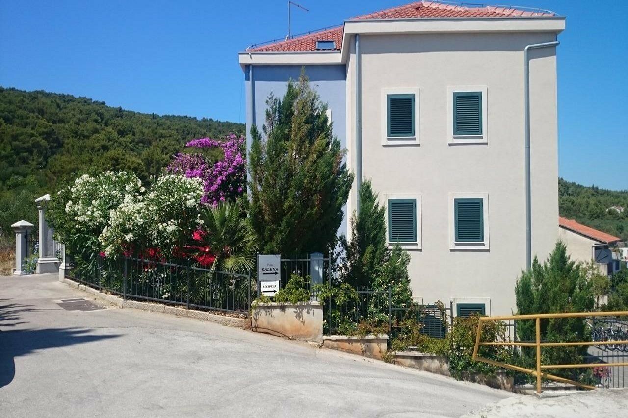 Villa Salena Slatine Buitenkant foto